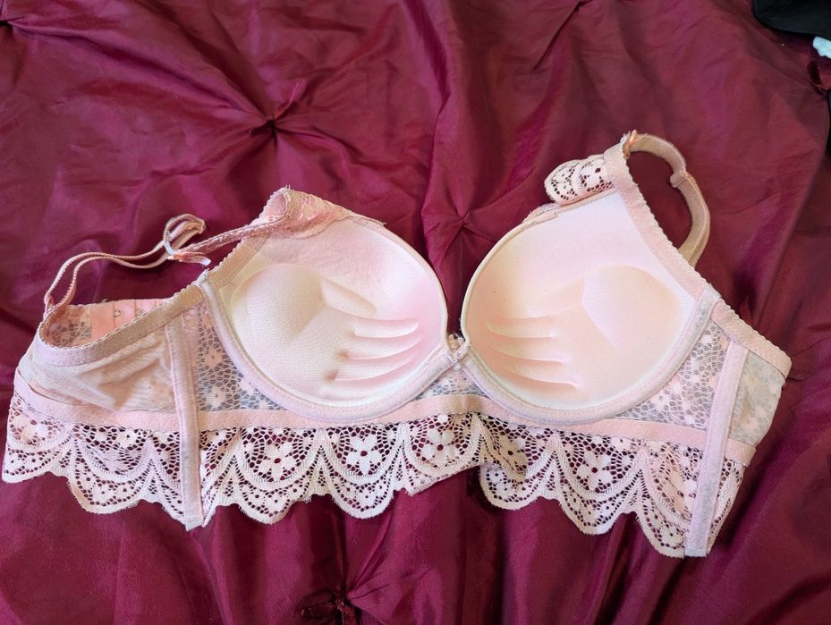 Бюстгальтер рожевий