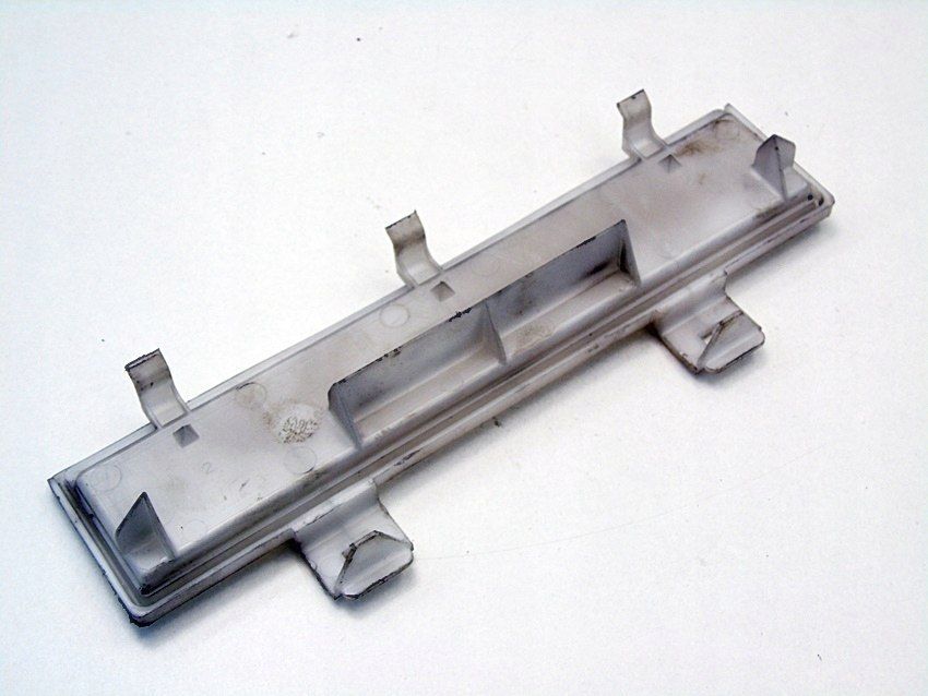 Zaślepka Pokrywa Filtra Kabinowego Nissan Murano I Z50 3.5 4X4 03-07