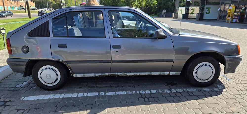 Opel Kadett 1.3 LS