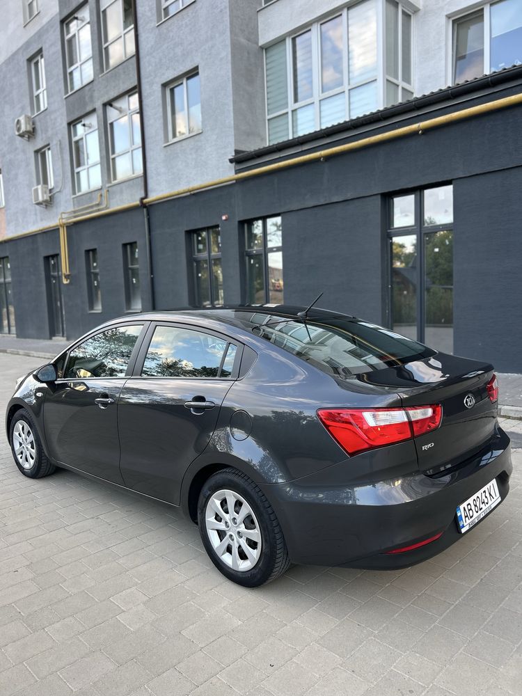 Kia Rio (Кіа Ріо) • 2016 • 1.4 Бензин • Дуже гарний стан