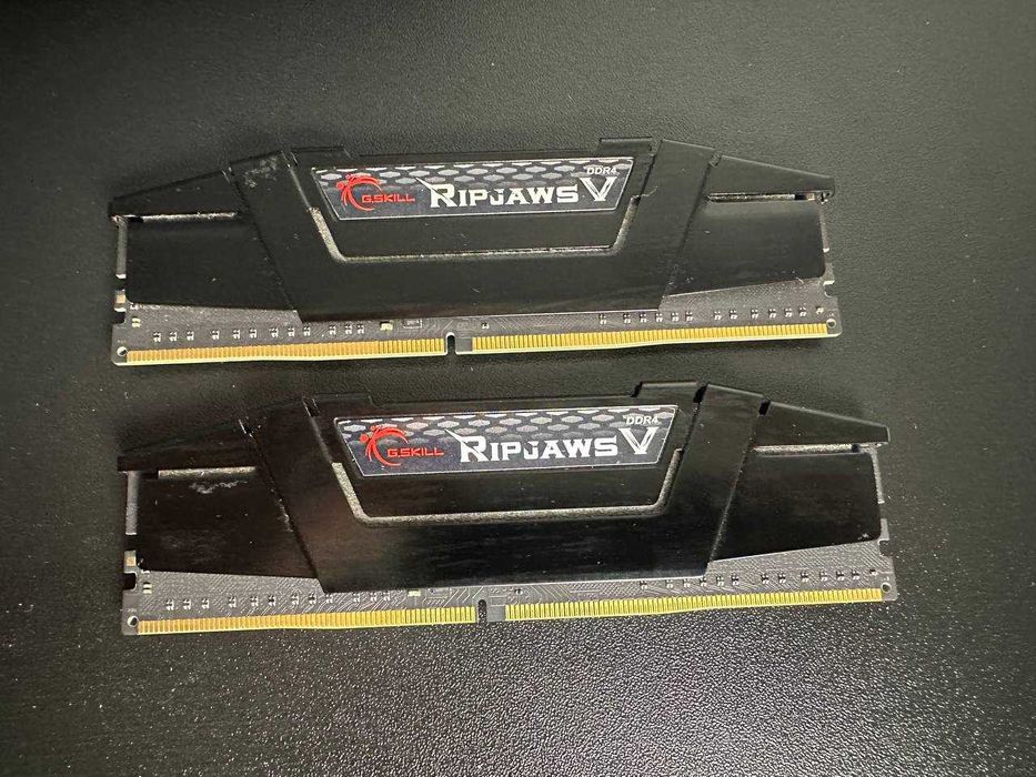 G.Skill Ripjaws V DDR4-3600 64GB (2x32GB) CL18-22-22-42 1.35V