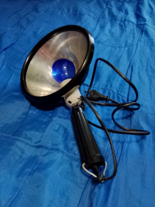 Синяя лампа для лечения