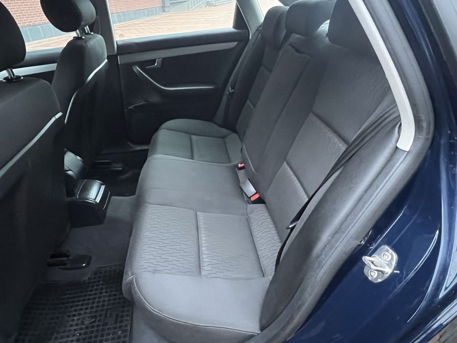 Продам ауди а4 b7