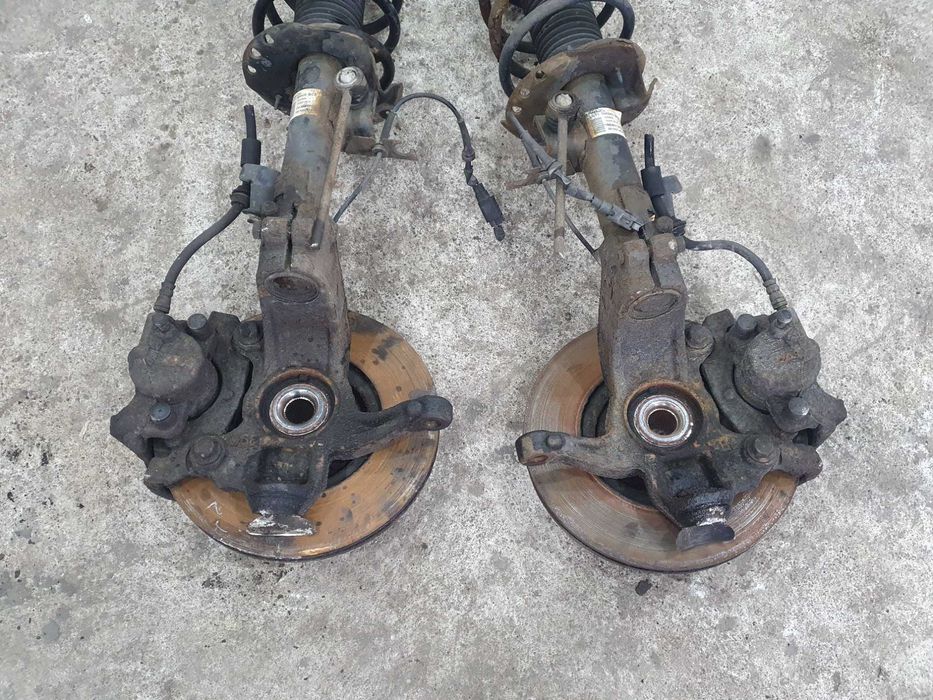 Zwrotnica Piasta amortyzator zacisk spreżyna Ford Mondeo mk4 1.6 pb