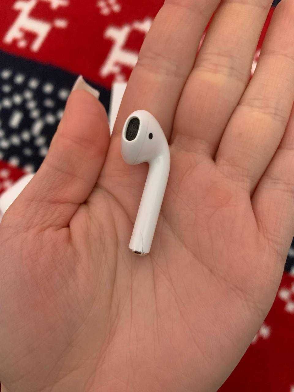 Кейс до навушників airpods 2 покоління (2020)