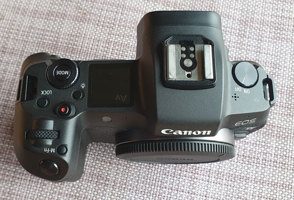 Фотоапарат Canon R (26 тис. пробіг)