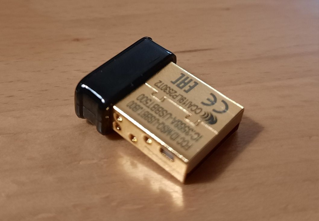 Adapter bluetooth Asus 5.0 idealny stan jak nowy 100%sprawny