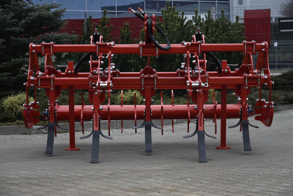 Pług Dłutowy Bezorkowy Głębosz HECTOR - BATYRA Lublin