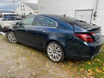 Opel Insignia A drzwi sedan hatchback kolor z30v