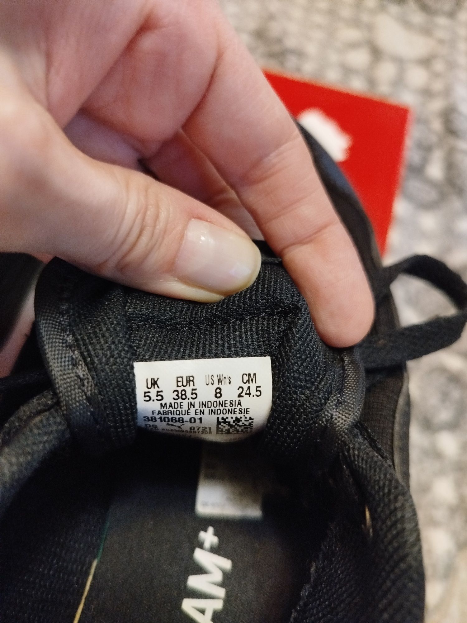 Кроссовки R78 Voyage Astro Trainers 38,5 лёгенькие.на 24.5 см