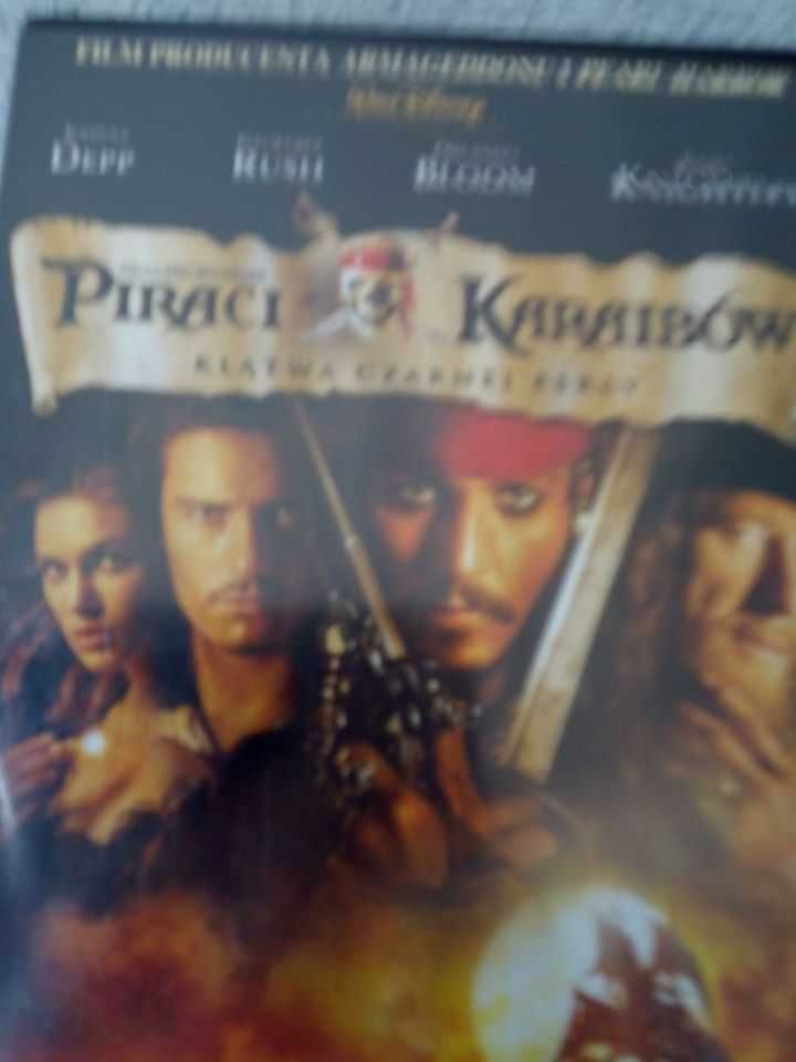 Piraci z Karaibów film na DVD