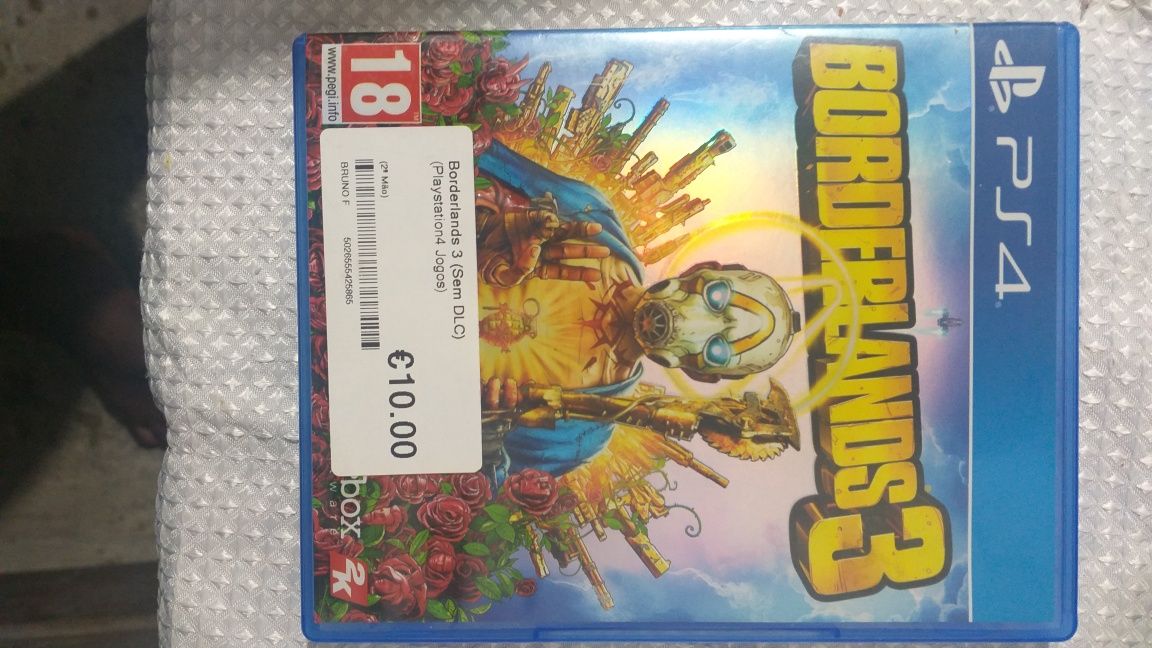 PS4 500GB branca
