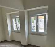 Apartamento T3 com 90m2 cozinha semi-equipada