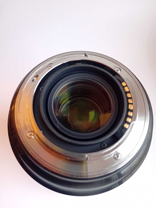 Objectica Sigma 24-105mm f4 para Sony A-Mount.