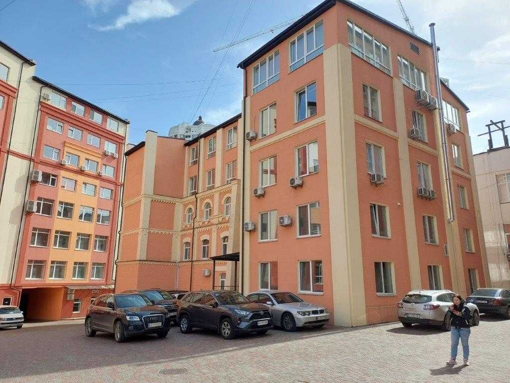 Оренда офісу  в БЦ на Глибочицькій, метро Лукьянівська (95 м2)