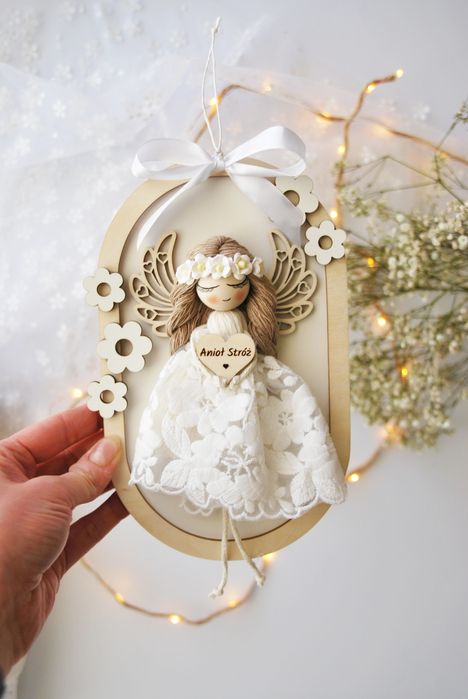 Anioł Stróż na ścianę w owalnej ramce | Aniołek w ramce