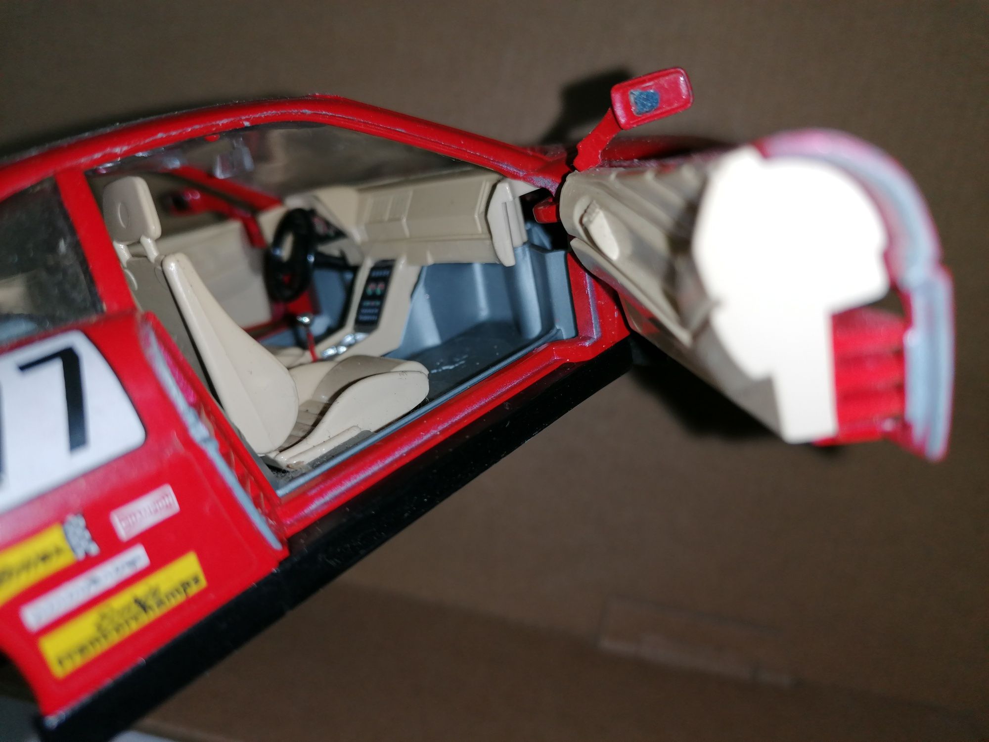 Ferrari 348 da BURAGO escala 1:24