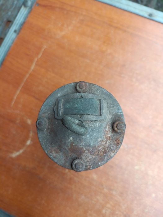 Лампа керасінова. Керосинова лампа. Лампа. Ліхтар. Фонарь. Фанарик.