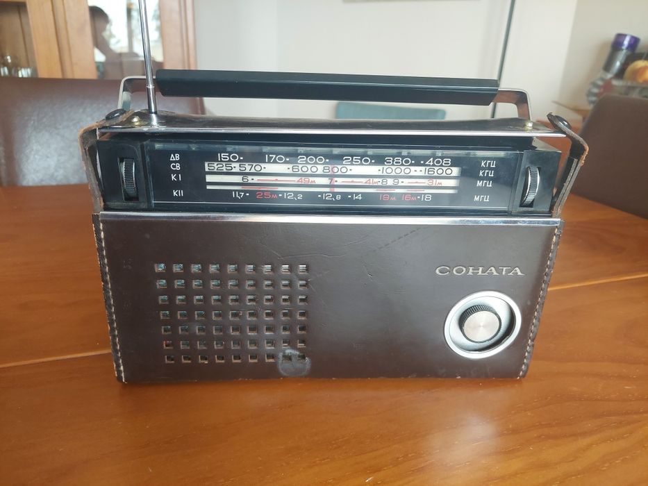 Rádio russo antigo Cohata