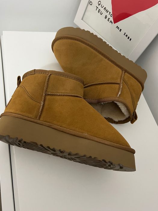 UGG mini plataforma