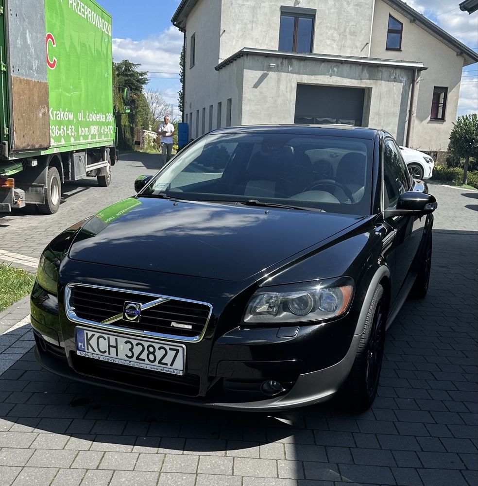 Volvo C30 T5, 230KM
