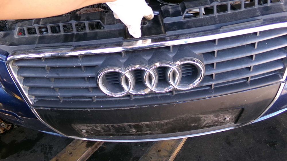 Paz55 Zderzak przedni przód audi a3 8p niebieski wysyłka