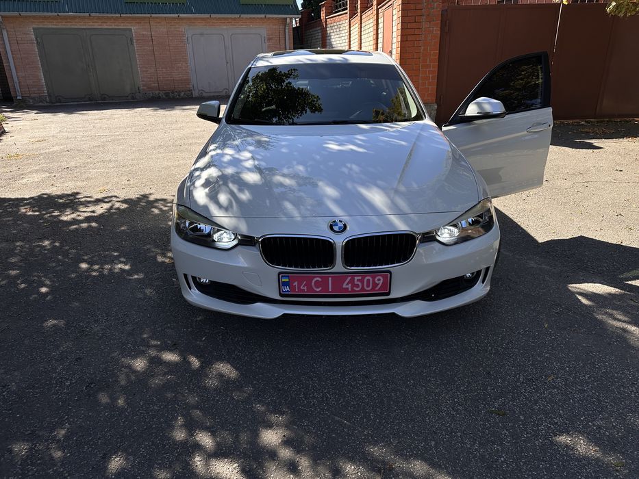 BMW 328i X-drive