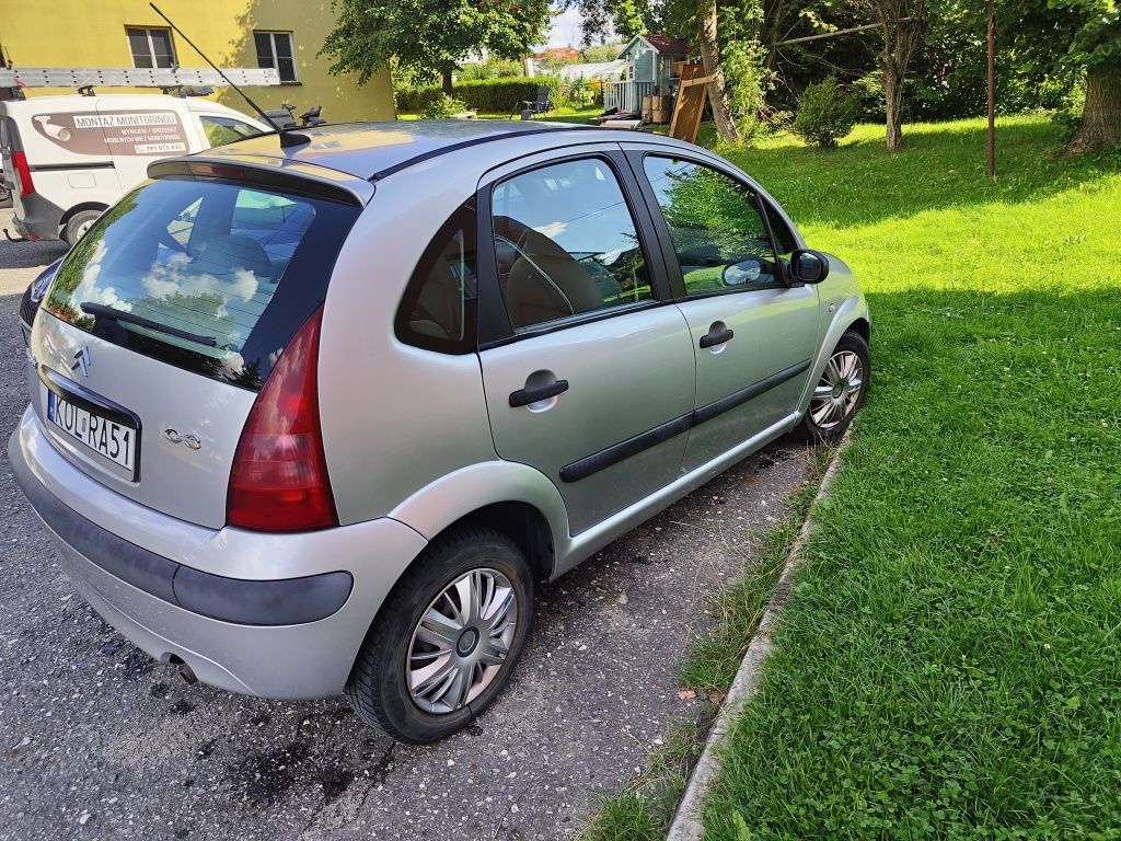 Citroen C3-srebrny
