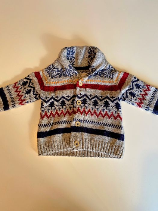 Gruby sweter H&M 68 LOGG 7% wełna szary dziergany kołnierz święta