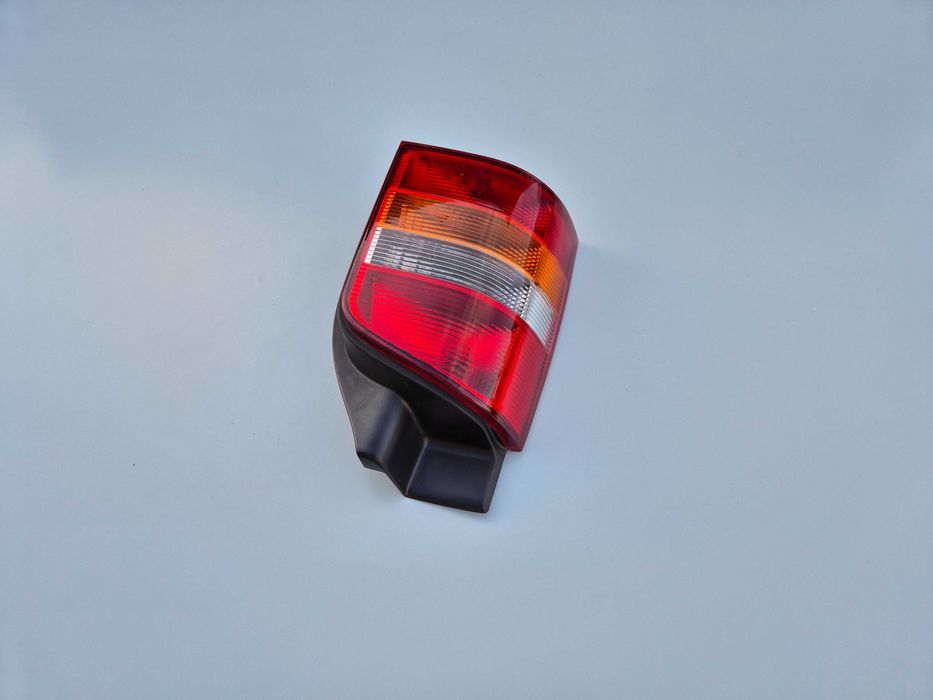 Lewa Tylna Tył Kompletna Lampa VW Transporter T5 Oryginał Europa