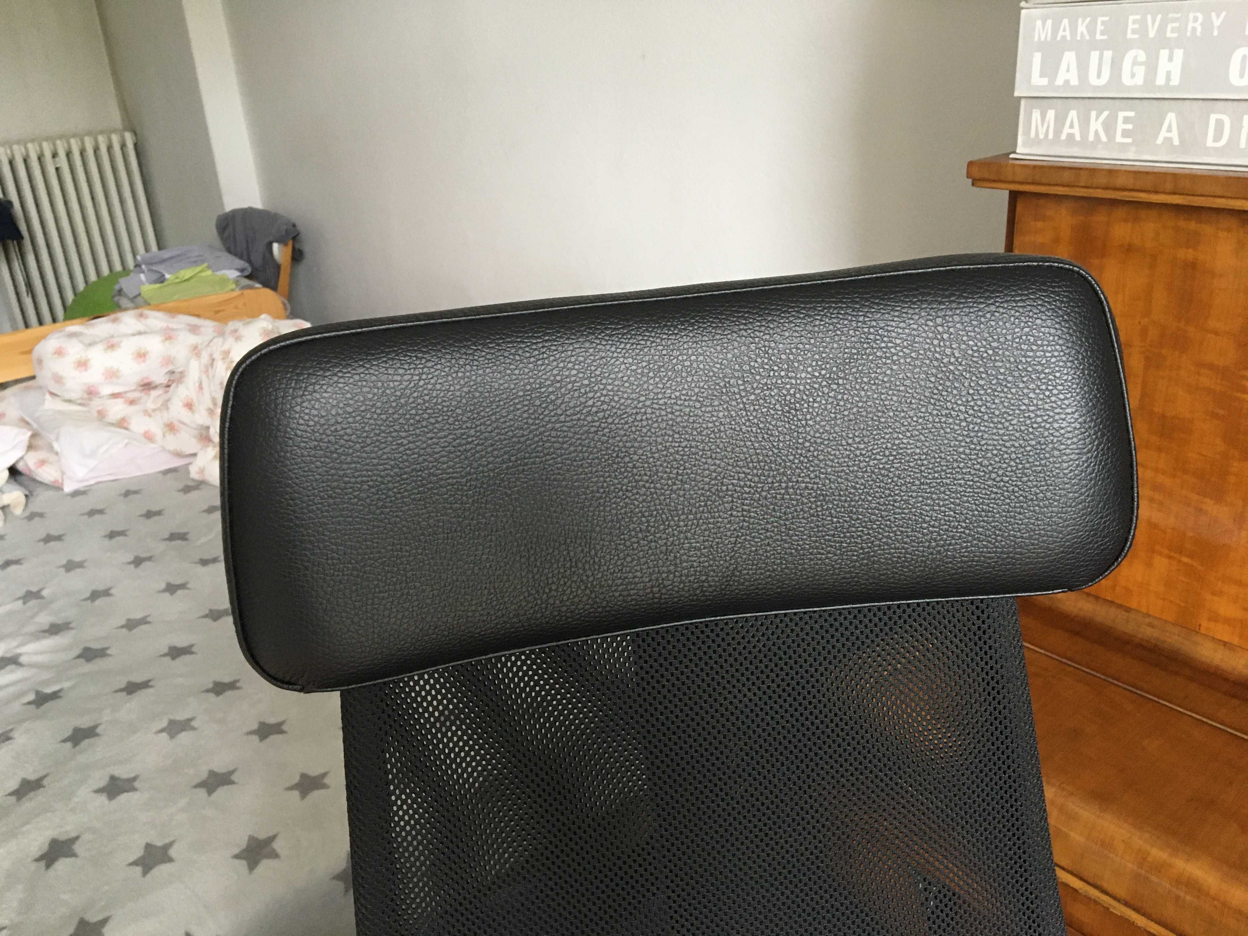 Krzesło biurowe JÄRVFJÄLLET IKEA skórzane wykończenia