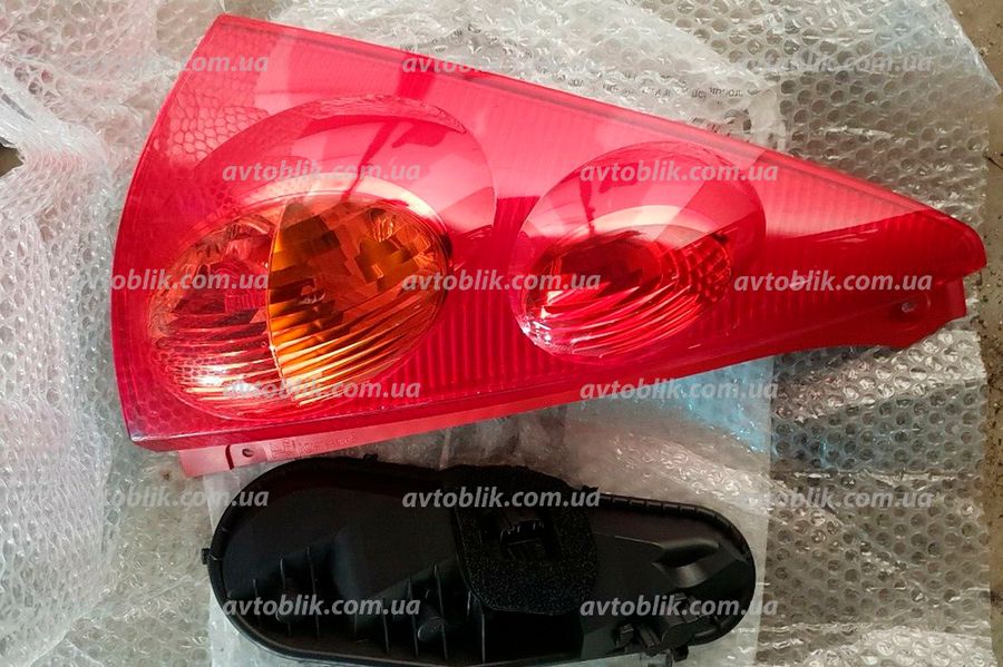 Задний фонарь Peugeot 107, 207, 208, 301, 307, 308, 407, 508