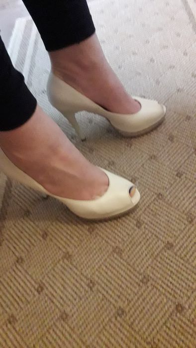 Szpilki La Boda skórzane rozmiar 37