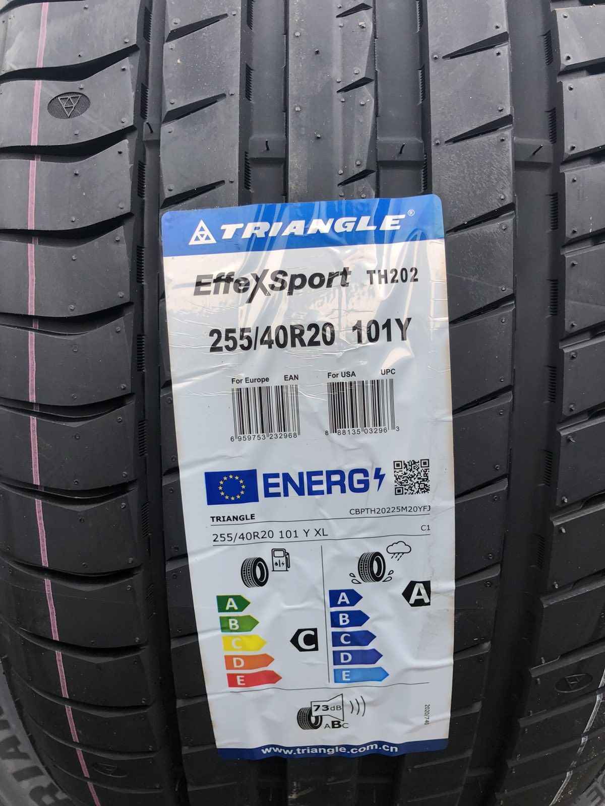 Triangle EffeXSport TH202 255/40 R20 101Y XL