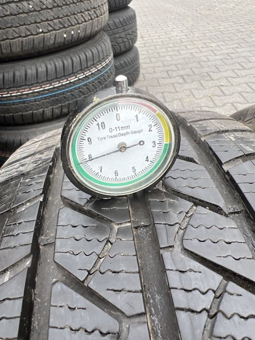 *Opona goodyear 215/65/16C para