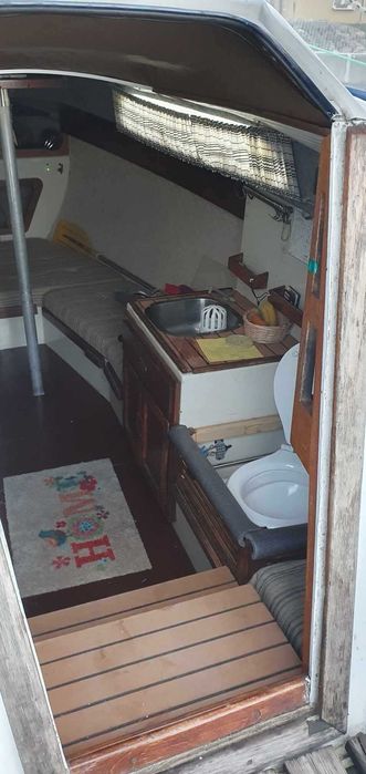 Sprzedam jacht żaglowy