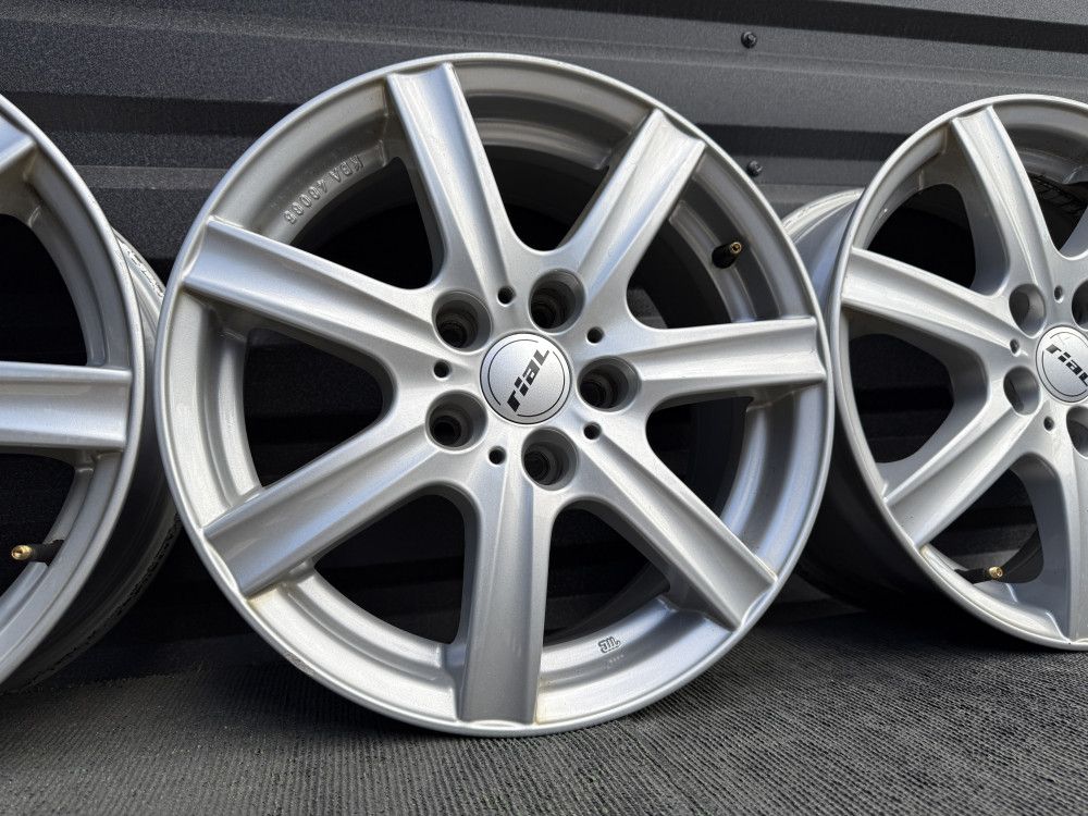 R16 5x114.3 ET38 Rial Toyota Mazda Honda Nissan Kia Hyundai Renault
