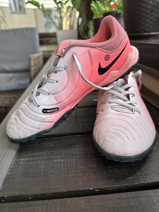 Сороконіжки Nike Tiempo Legend X Academy 36