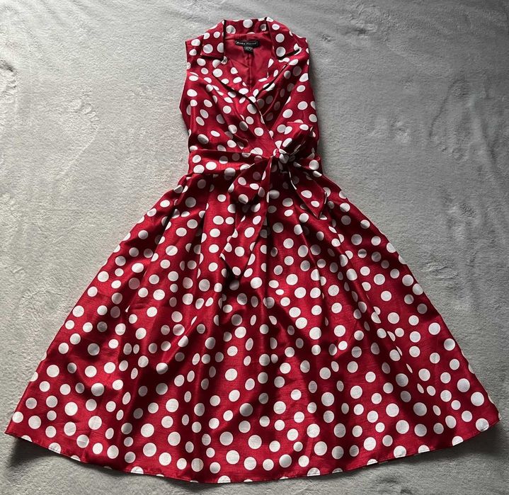 Sukienka retro w grochy rozmiar 34, 36 stan idealny