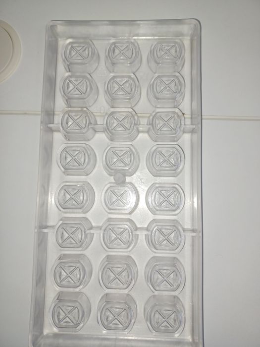 Formas para bombons policarbonato