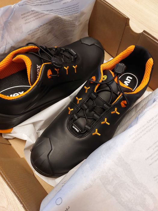 buty robocze Uvex rozmiar 43