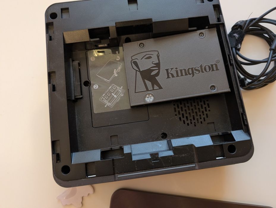 Komputer Asus VivoPC VM60 core i3 12GB ram bez dysku