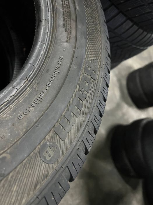 Автошини зимові Barum 215/65/16c (4шт) Резина,Колеса,Гума,Скати,Шини