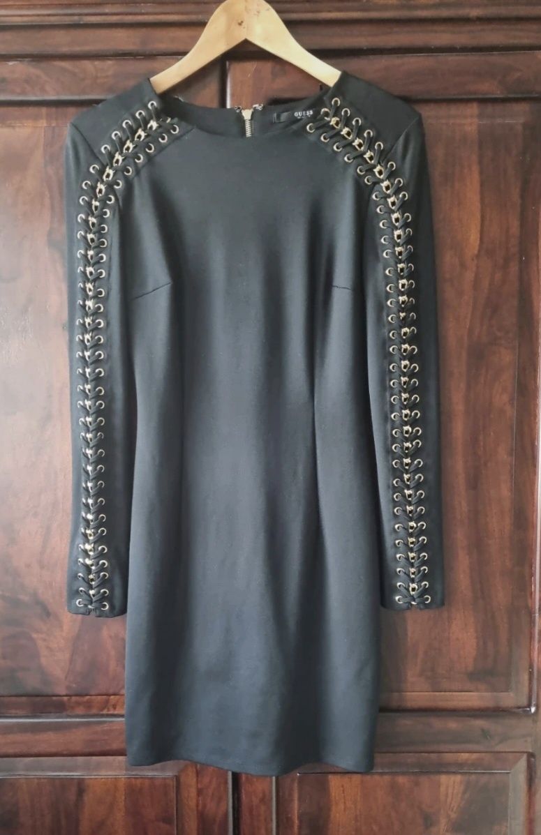 Sukienka Guess, czarna w rozmiarze S