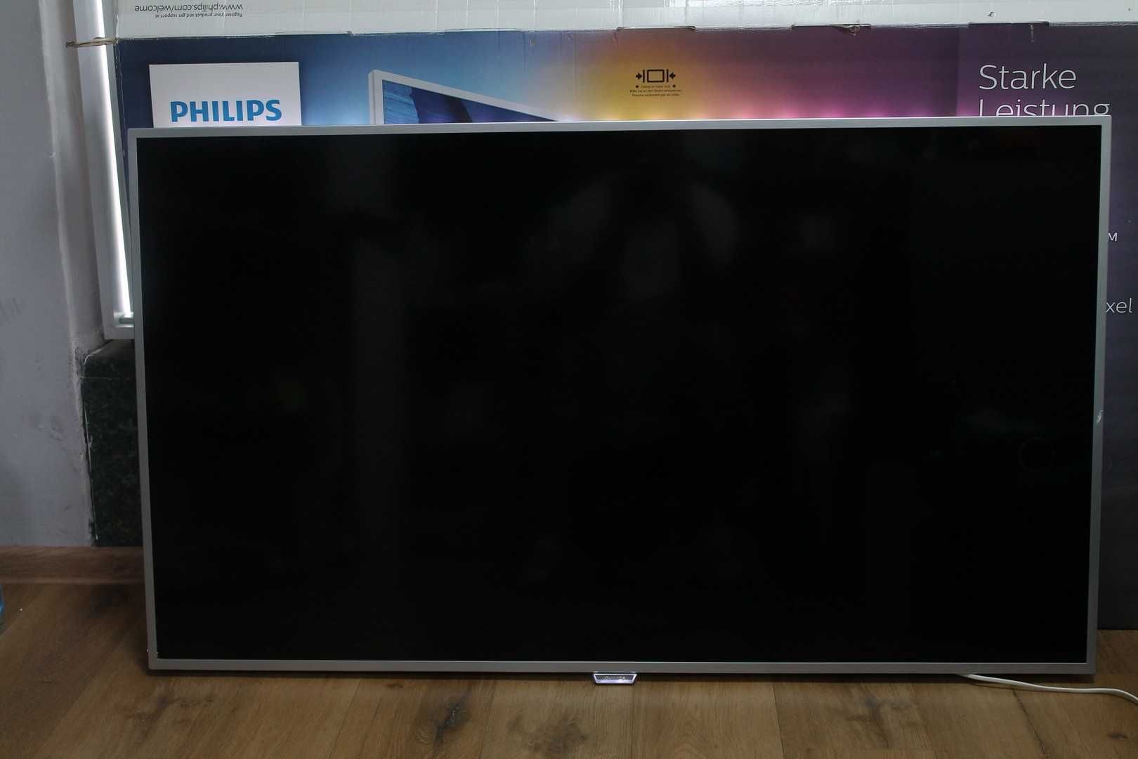 Telewizor PHILIPS 55PFT6550/12  komplet