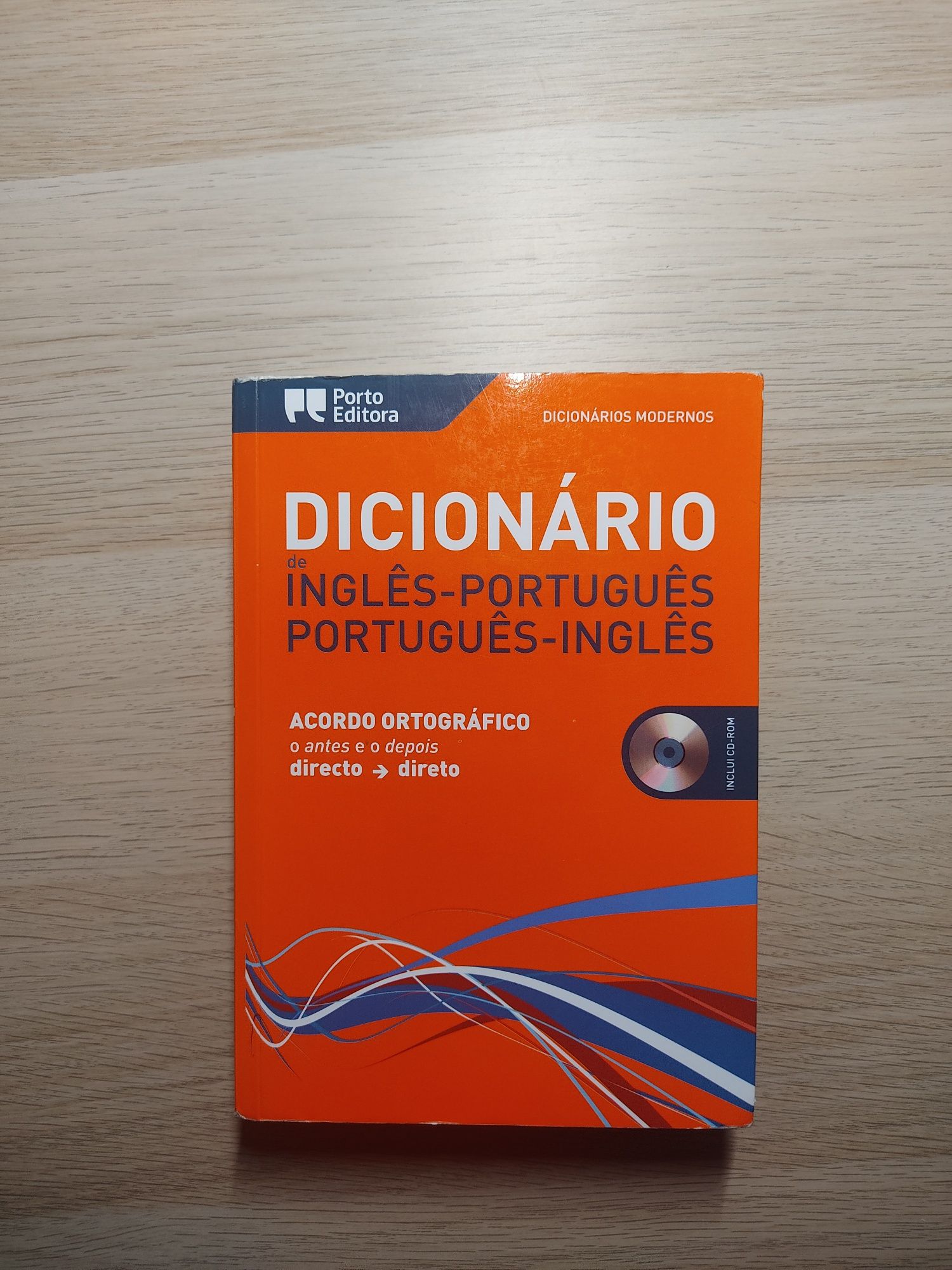 Dicionário de Inglês-Português / Português-Inglês