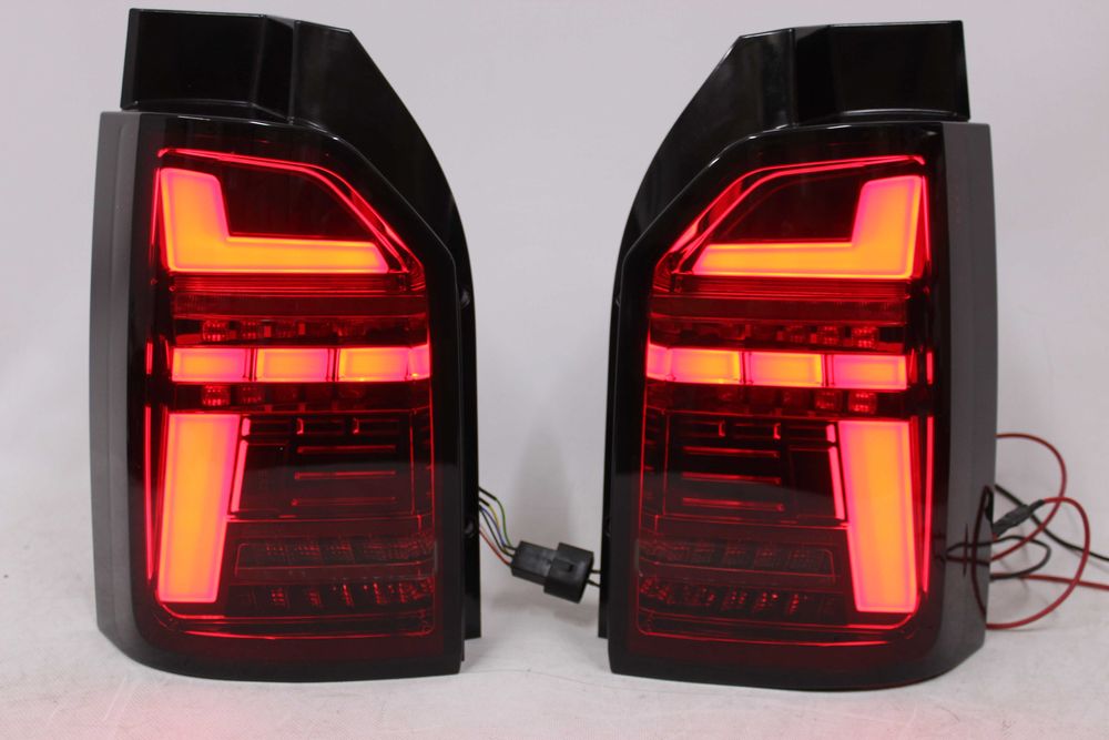 Lampy tylne tył VW T6 15-21 Transporter KLAPA NEON LED BAR RED SMOKE