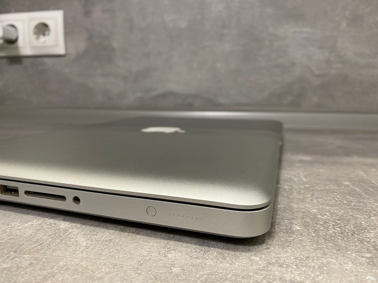 Macbook pro a1278 2010