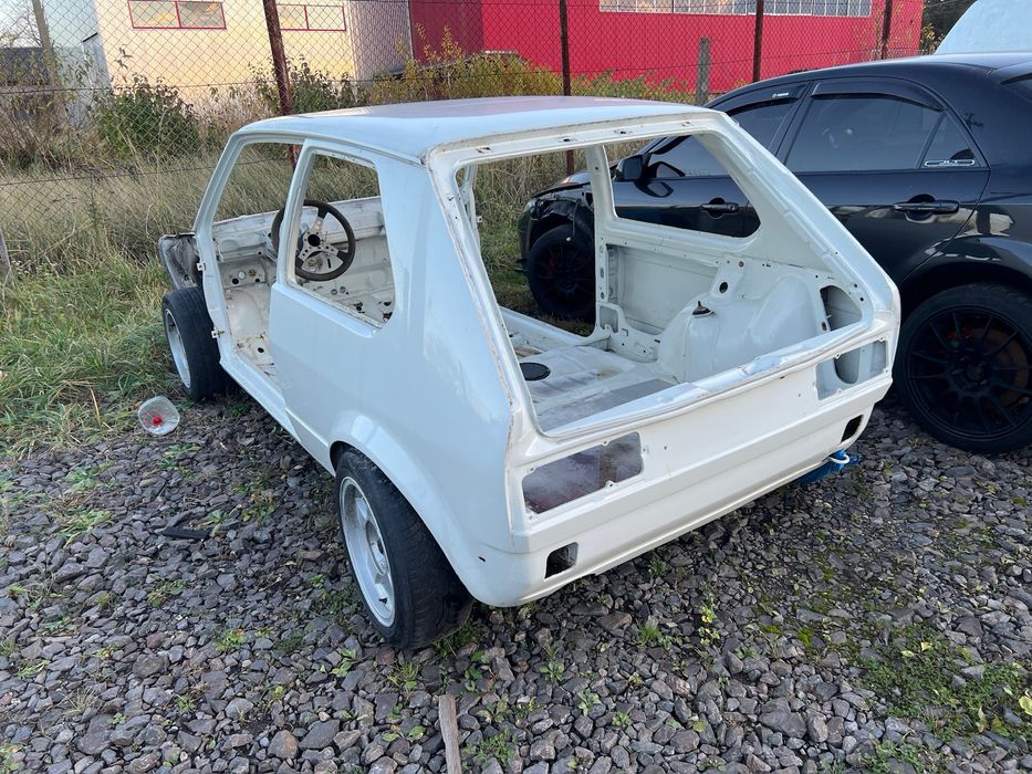 Кузов, Капот, крила, двері VW jetta caddy Golf 1 mk1 jetta
