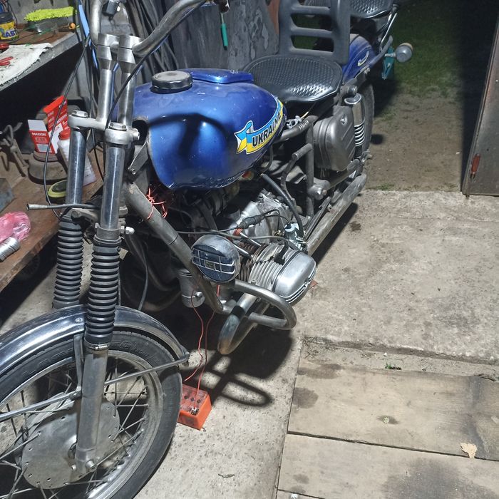 Мотоцикл Урал по запчастинам